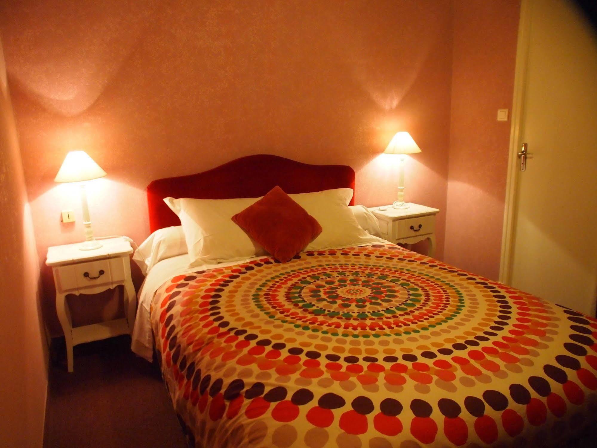 Hotel Emma Calve Millau Eksteriør billede