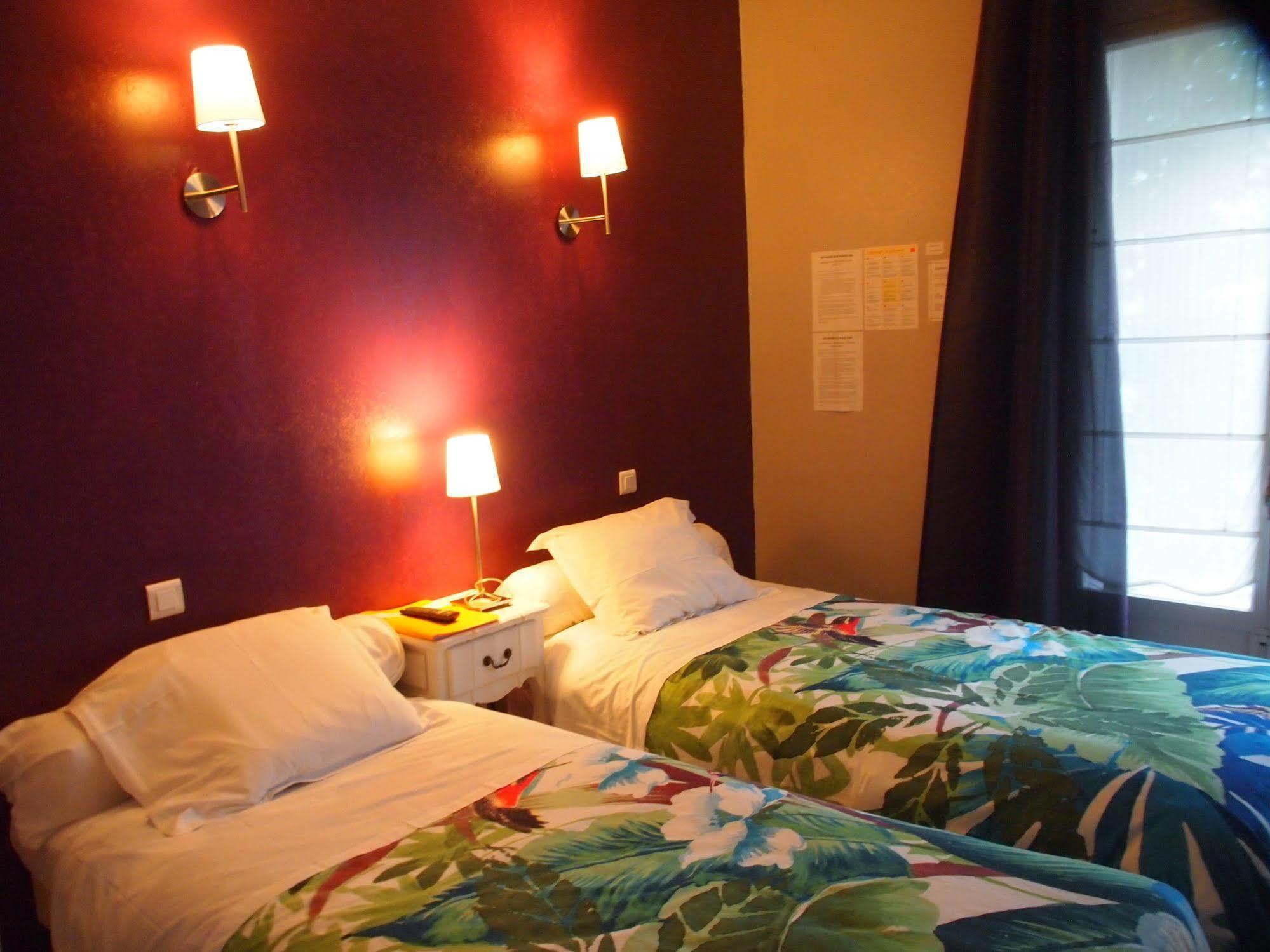 Hotel Emma Calve Millau Eksteriør billede