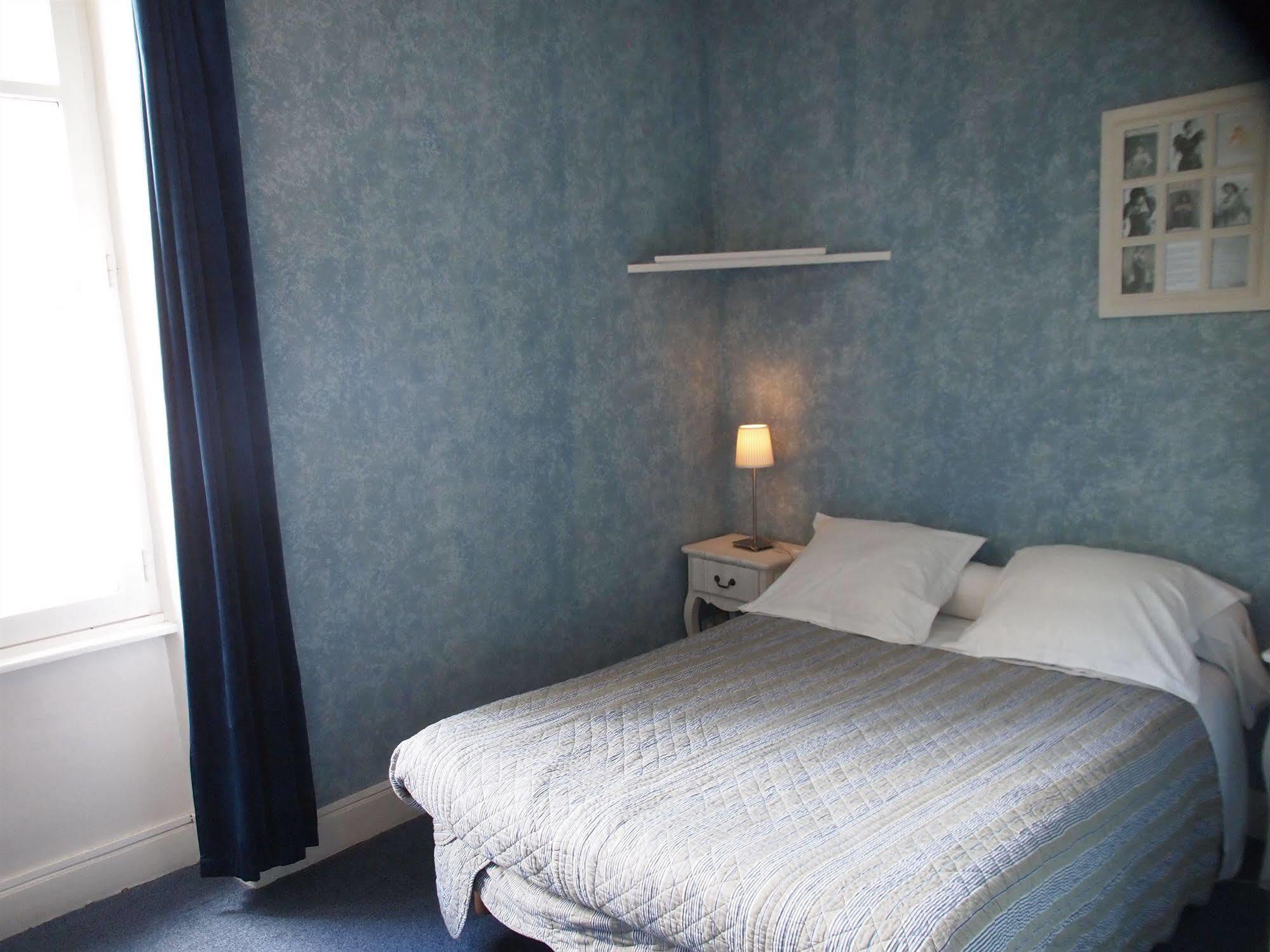 Hotel Emma Calve Millau Eksteriør billede