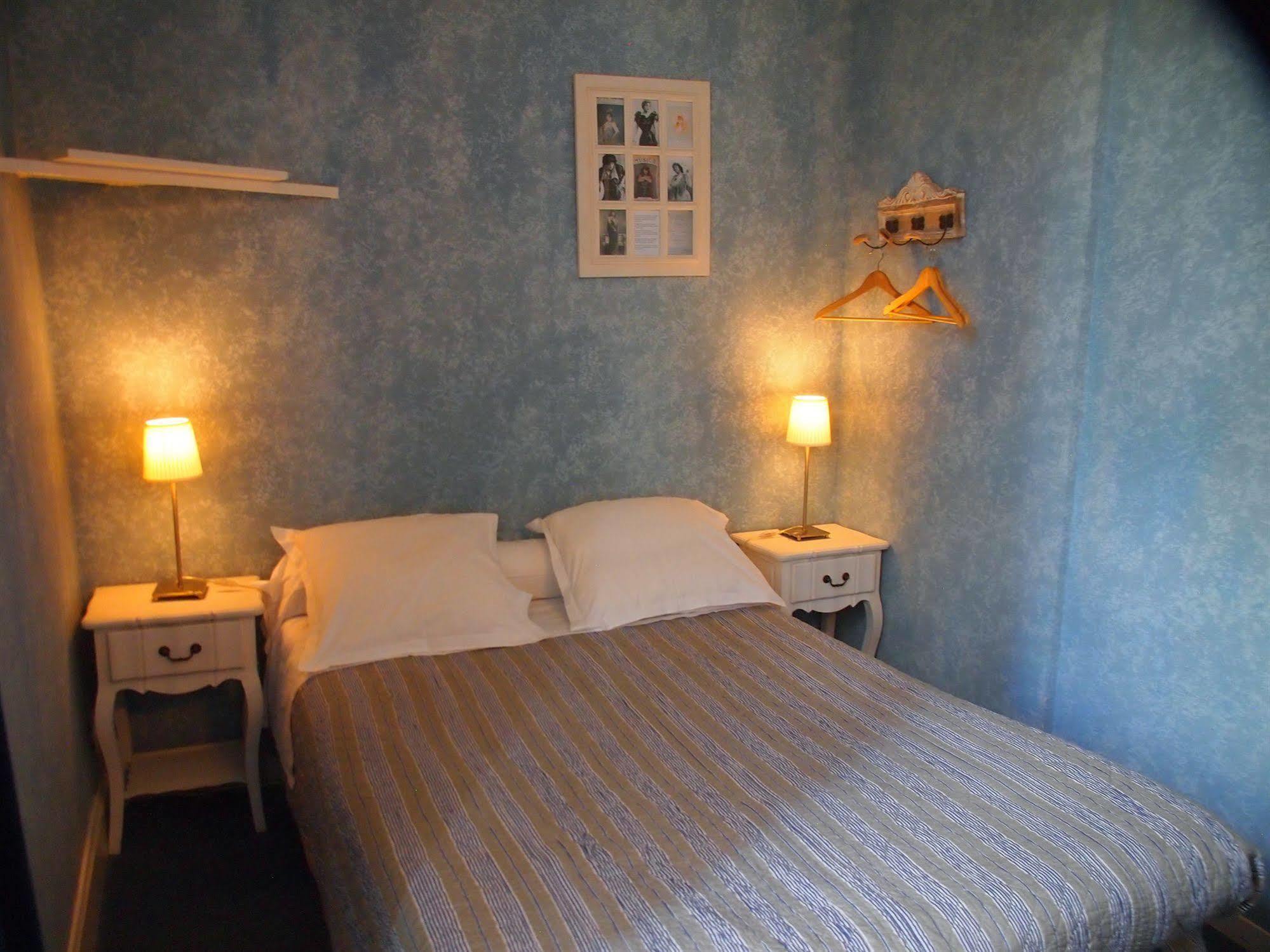 Hotel Emma Calve Millau Eksteriør billede